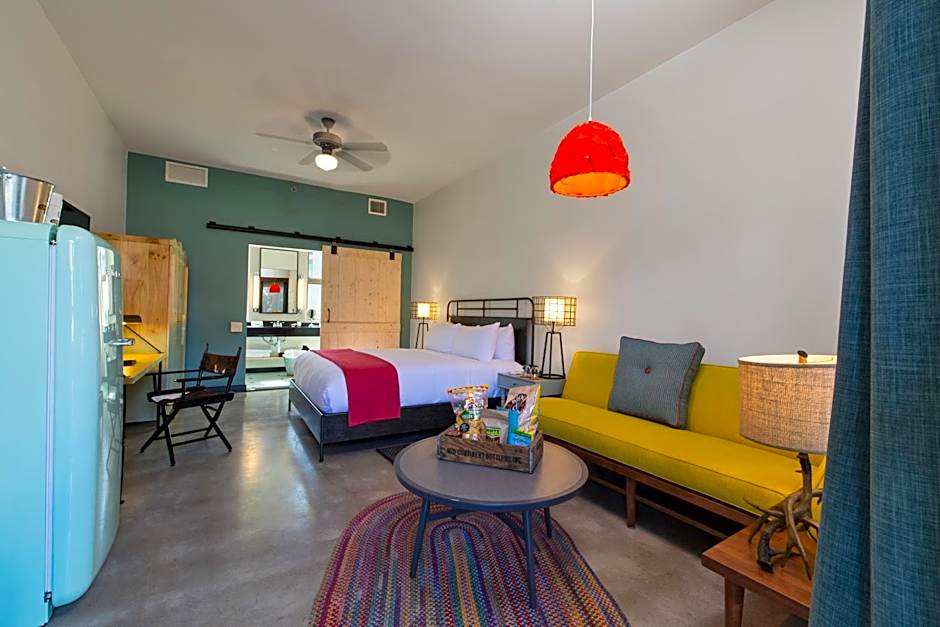 Lone Star Court, by Valencia Hotel Group