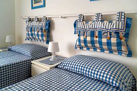 Double or Twin Room with Private Bathroom