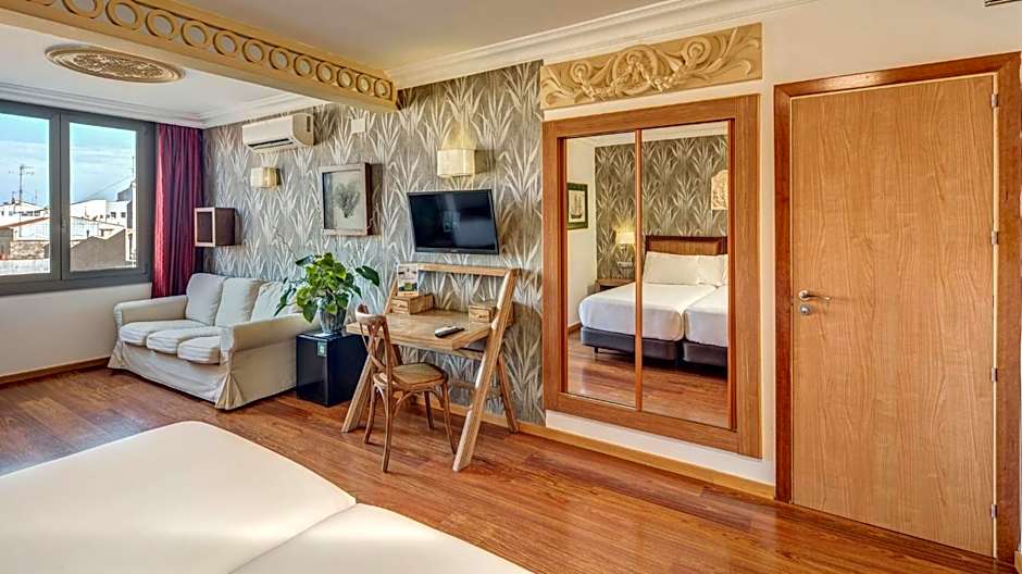 Sercotel Hotel President