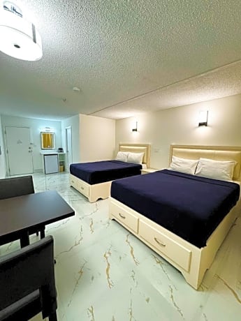 Superior Queen Room with Two Queen Beds - Newly Renovated