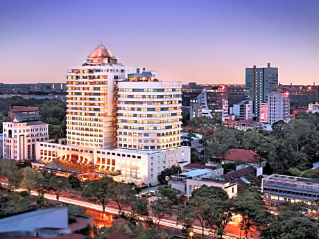 Sofitel Saigon Plaza Hotel