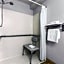 Microtel Inn & Suites By Wyndham Lincoln