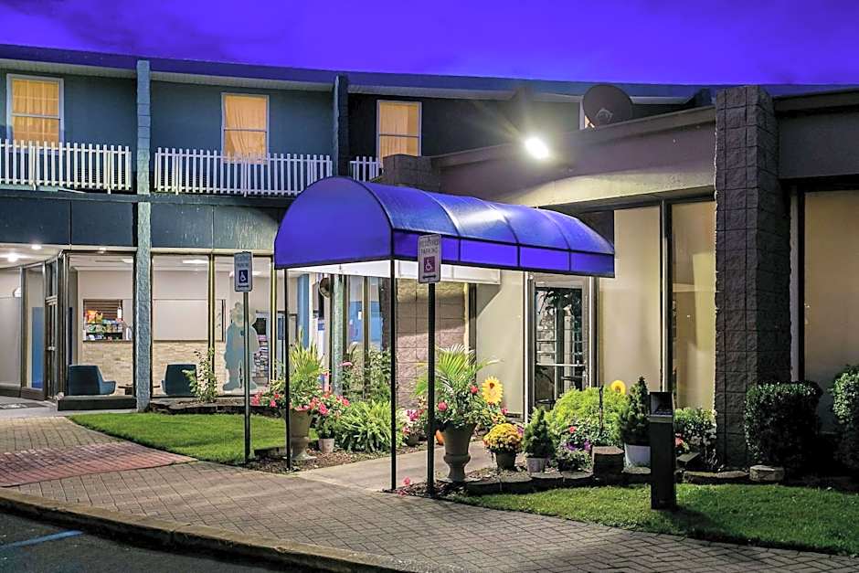 Travelodge by Wyndham Aberdeen
