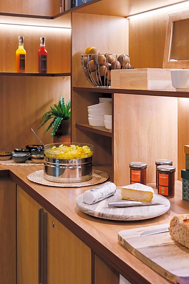 Hotel Des Remparts Perrache