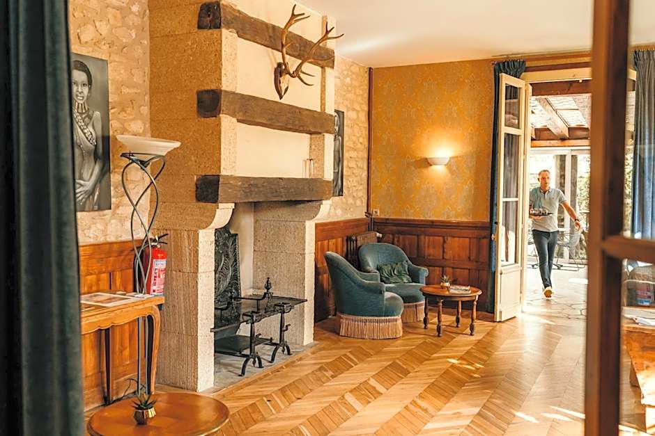 Le Cro-Magnon - hôtel - piscine - climatisation