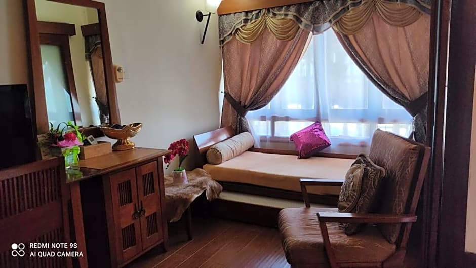 Villa Dalam Laut 580