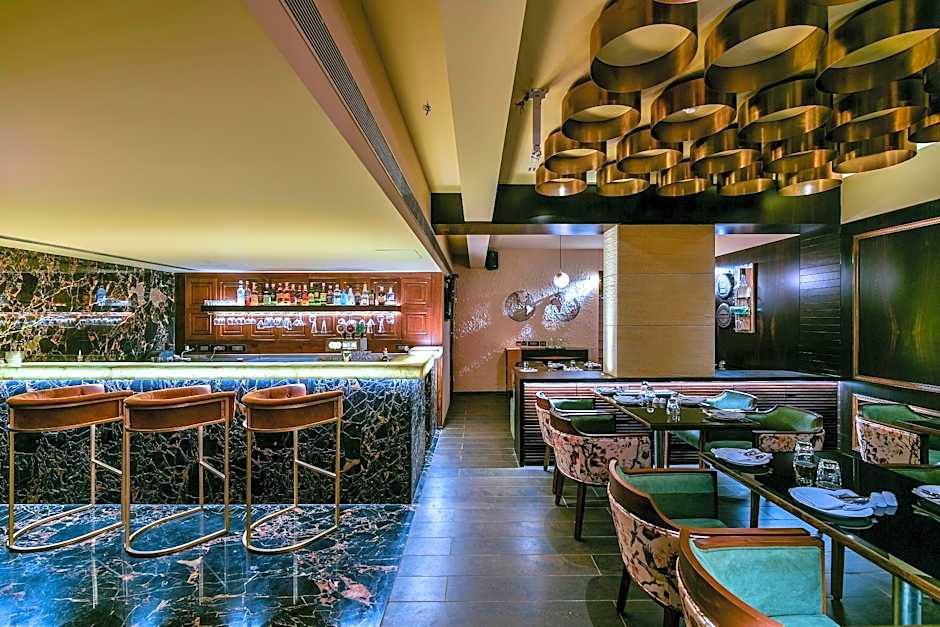 The Paradise by Tunga