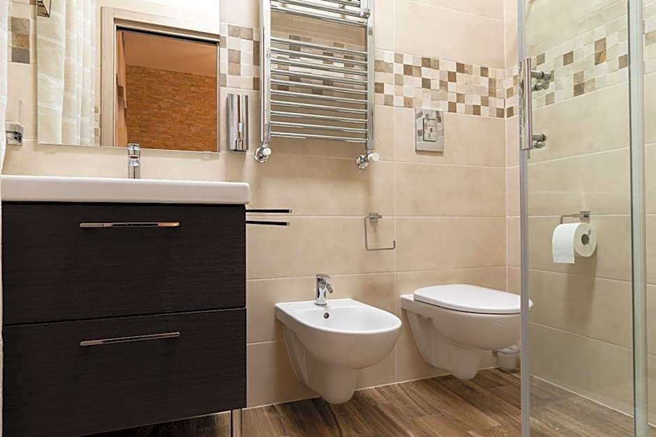 Tizzy Apartment & Rooms