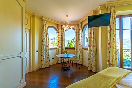 Double or Twin Room with Balcony