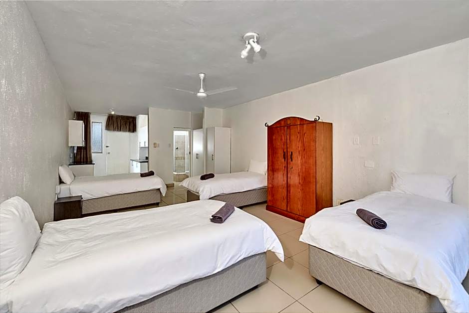 Inn & Out Sandton Park