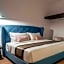Cube 8teens Boutique Suite by Nest Home