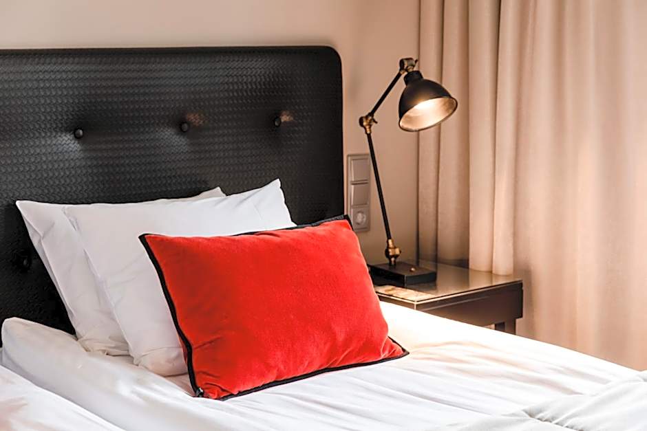 Photo 1 of 12 of Standard 1 Double Bed or 2 Beds