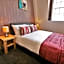 Central Hotel Gloucester by RoomsBooked
