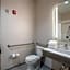 Holiday Inn Express & Suites Cleveland By IHG