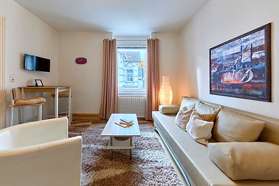 Arador-City Hotel