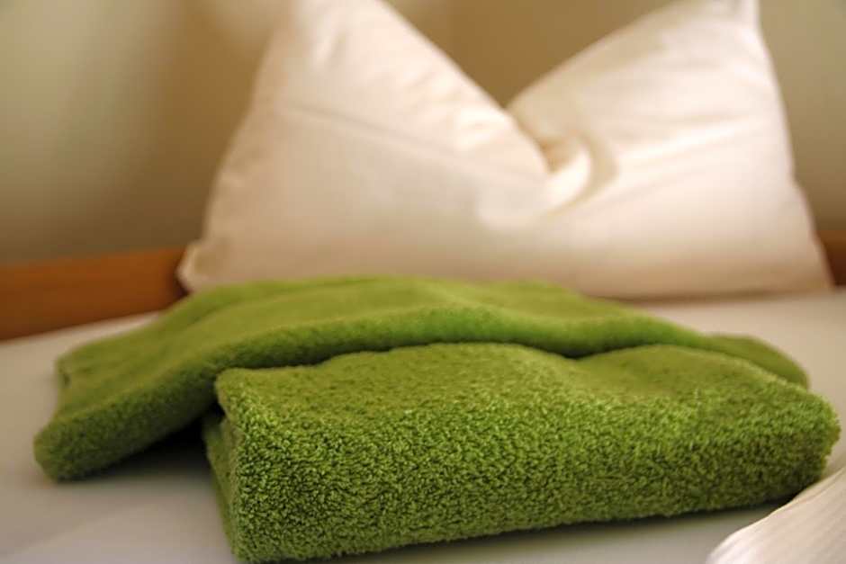 Gästehäuser St. Marienthal