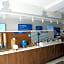 Holiday Inn Express Hotel & Suites Albuquerque Airport By IHG