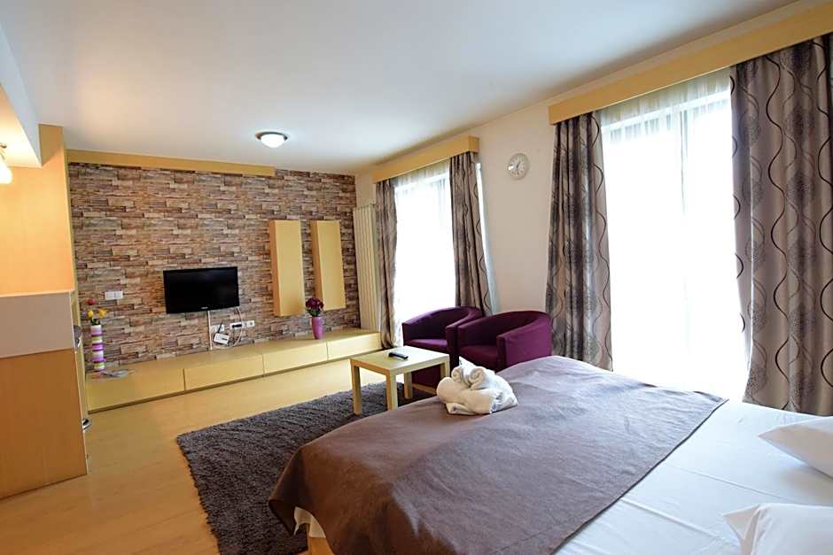 Decebal Residence Apartments