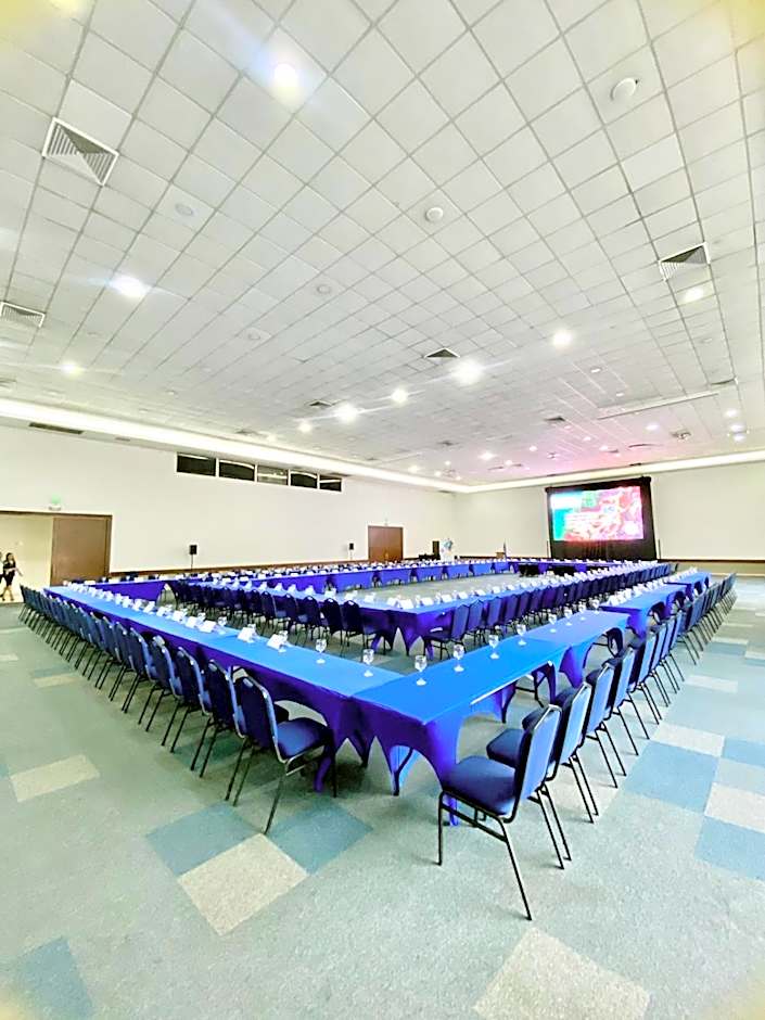 Hotel Dann Carlton Cali