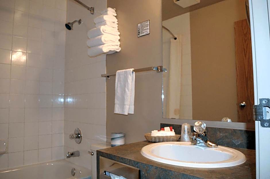 Super 8 by Wyndham Pincher Creek AB