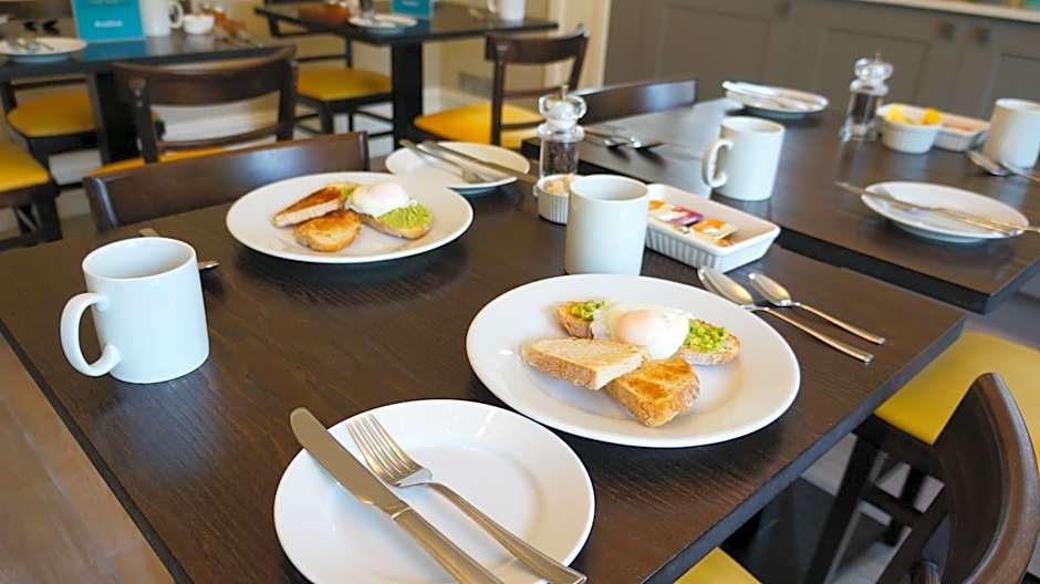 The Lawn Guest House