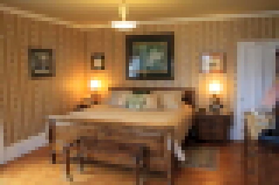 A Seafaring Maiden Bed and Breakfast