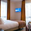 Hotel Sixteen Paris Montrouge
