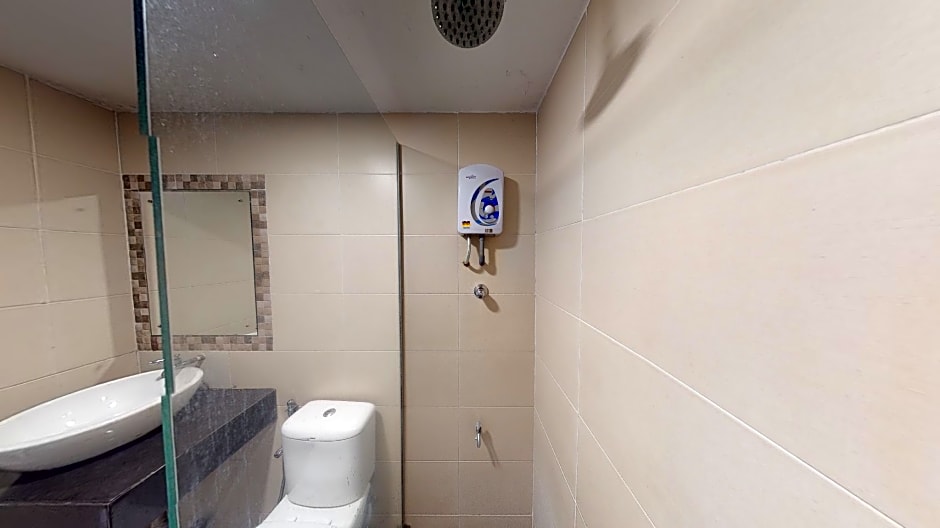 Iskandar Hotel