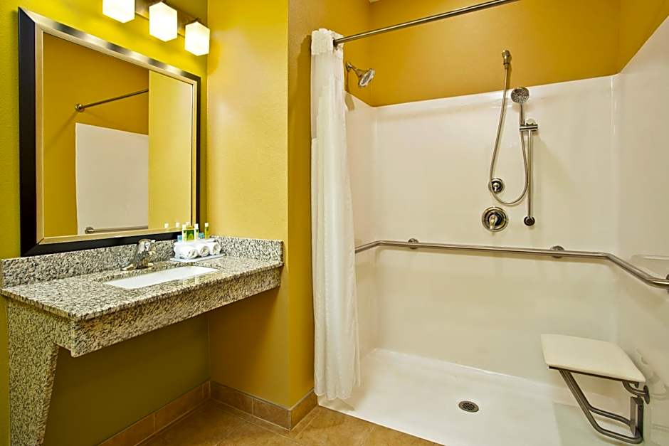 Holiday Inn Express Hastings By IHG