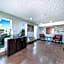 Red Roof Inn & Suites Denton
