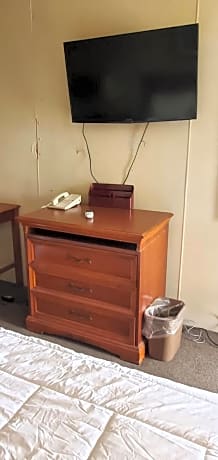 Single Room with Bath