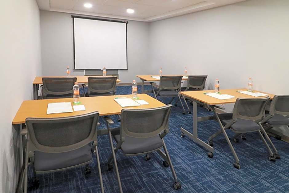 Wyndham Garden Monterrey Valle Real