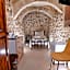 The Cloisters Bed And Breakfast