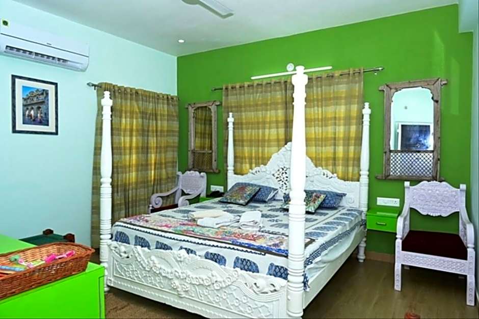 Hotel Mewarts Udaipur