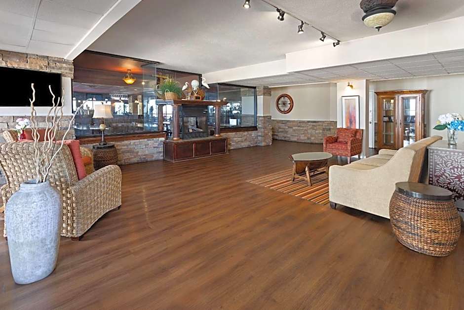 Howard Johnson Plaza Hotel by Wyndham Ocean City Oceanfront