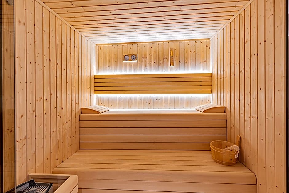 Minos Ambassador Suites & Spa - Adults only