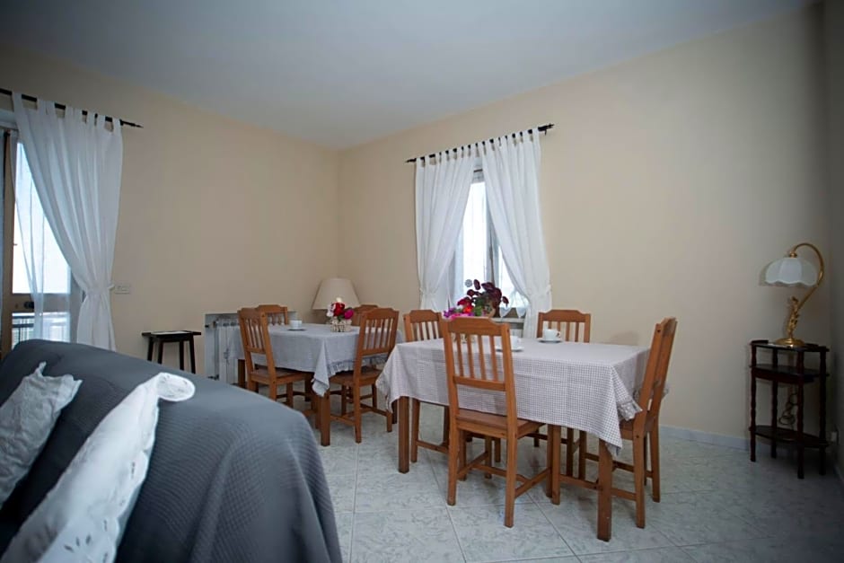 I Quattro Grappoli – Neive, NY