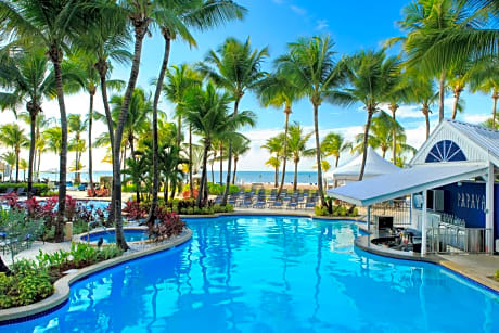 Courtyard by Marriott Isla Verde Beach Resort