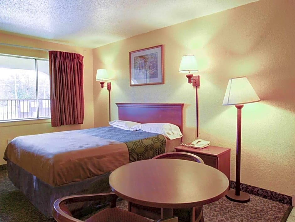 Econo Lodge San Marcos