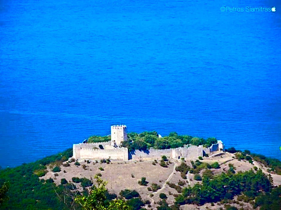 Alexandros Hotel