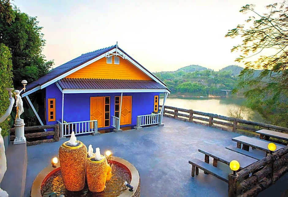 Love Bridge House Resort