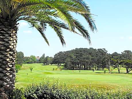 Studio with Golf View (2 Adults)