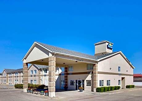 Days Inn by Wyndham Mesquite Rodeo TX