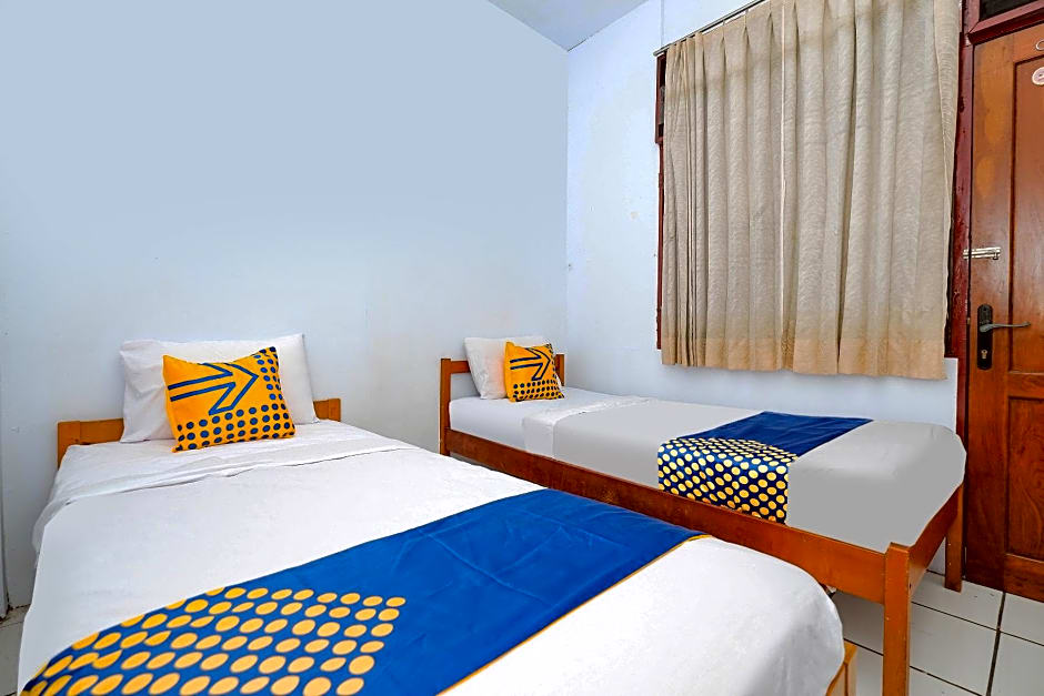 OYO 2240 Simpang Tujuh Residence