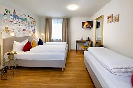 Triple Room