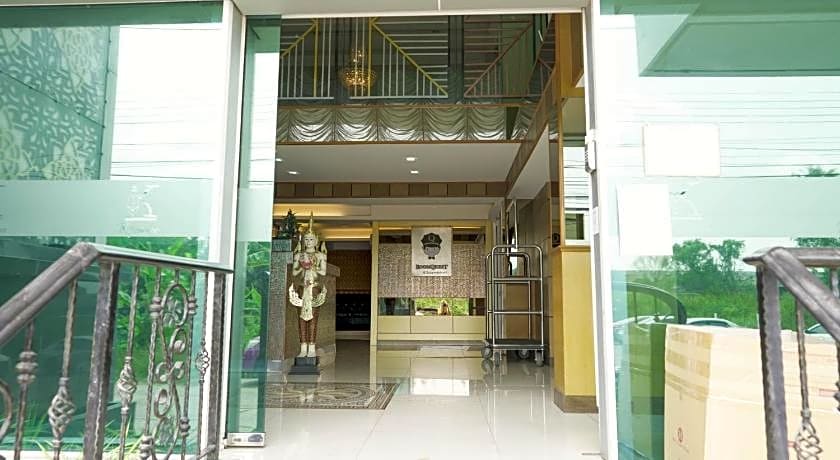 RoomQuest Suvarnabhumi Airport Rom Klao