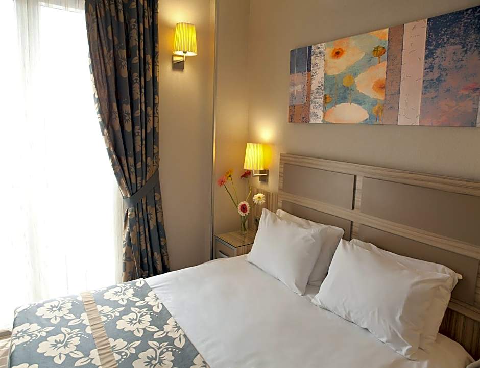 Nanda Hotel