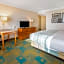 La Quinta Inn & Suites by Wyndham Sea Tac Seattle Airport