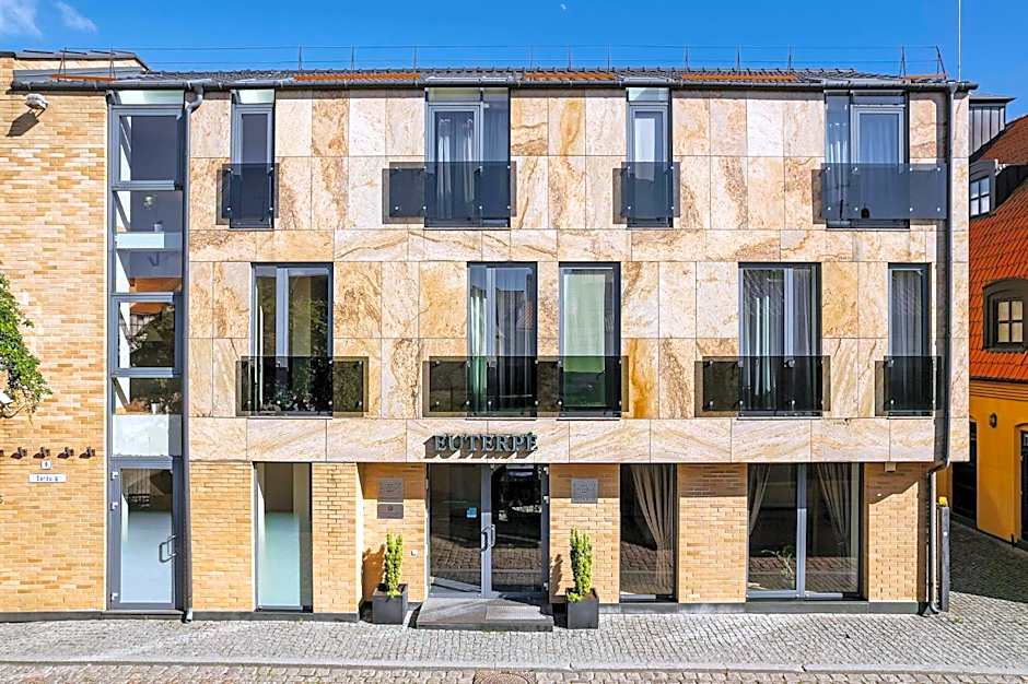 Euterpe Hotel