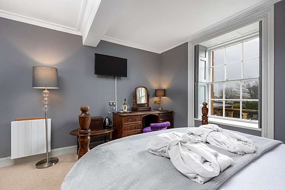 Dornoch Castle Hotel